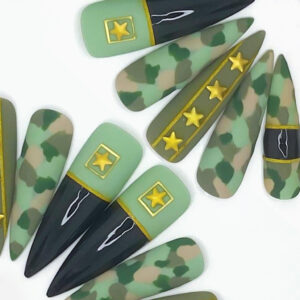 Military press-on nail design